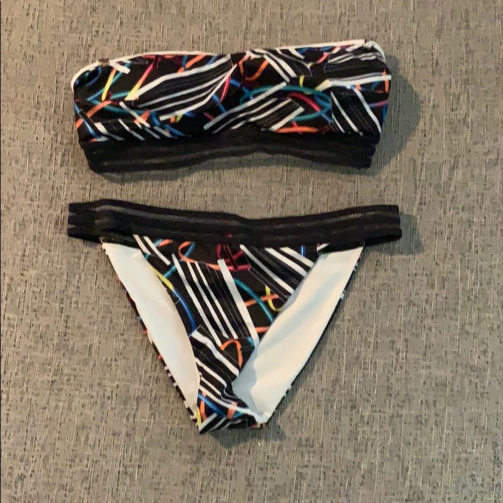 Swimming suit